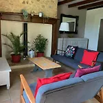 Au Coin Des Arbres - Noyer Holiday home *